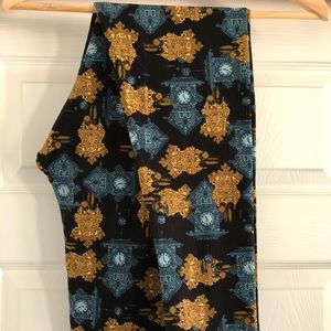 LuLaRoe Tall & Curvy Leggings Vintage Clocks